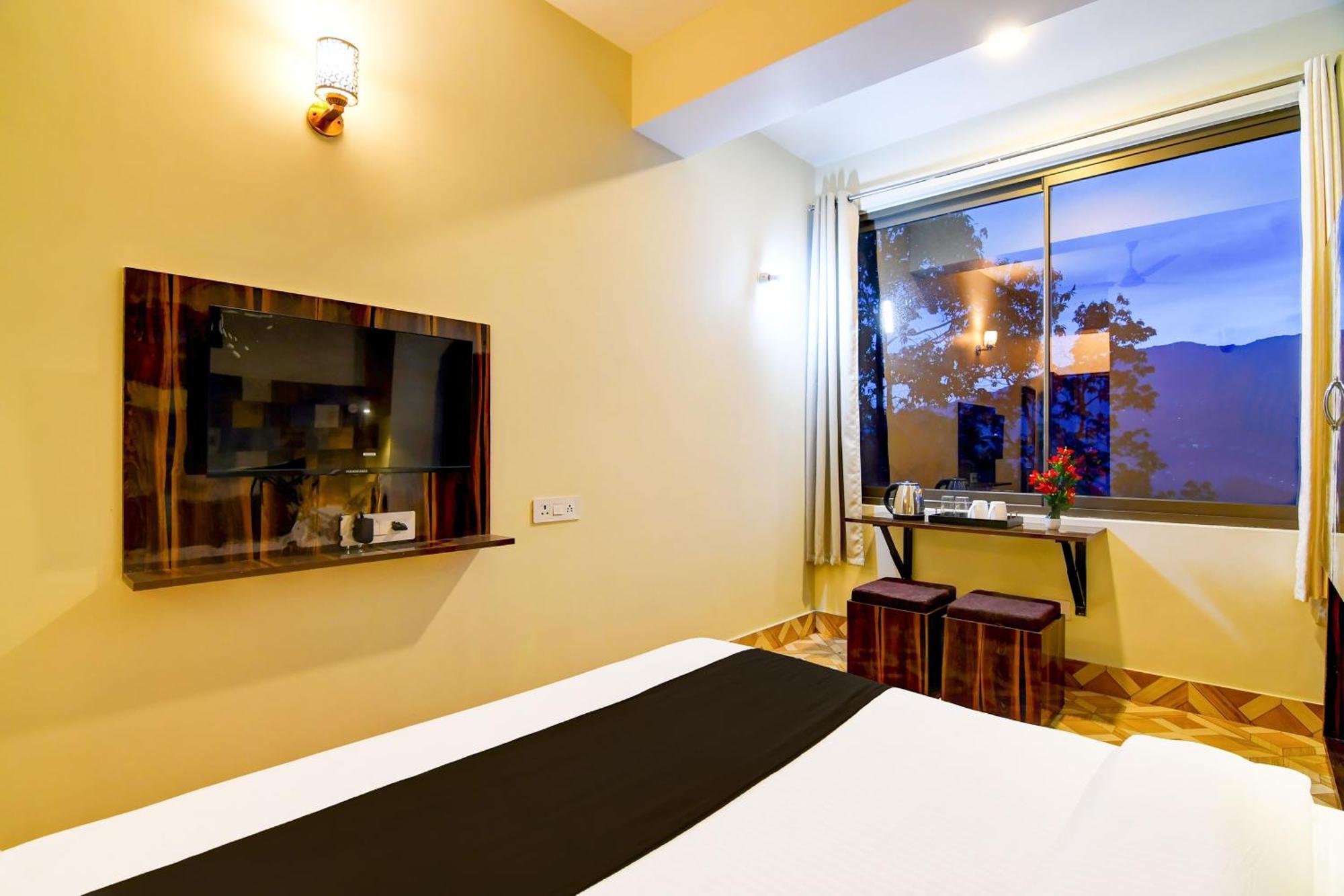 Super Townhouse Downtown Gangtok Hotel Eksteriør billede